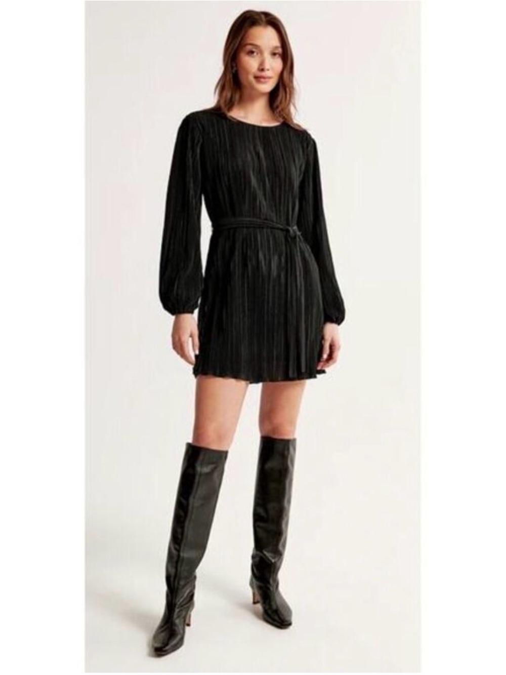 Abercrombie & Fitch Black Plisse Long-Sleeve Pleated Shift Dress